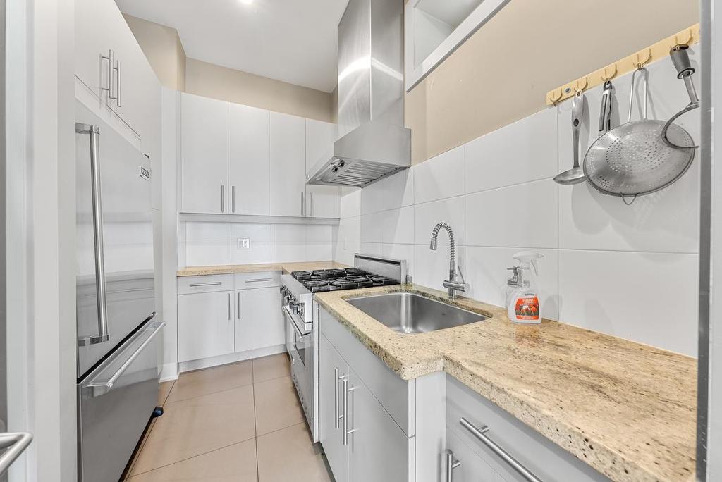 2611 Chelsea Court, West Vancouver, BC