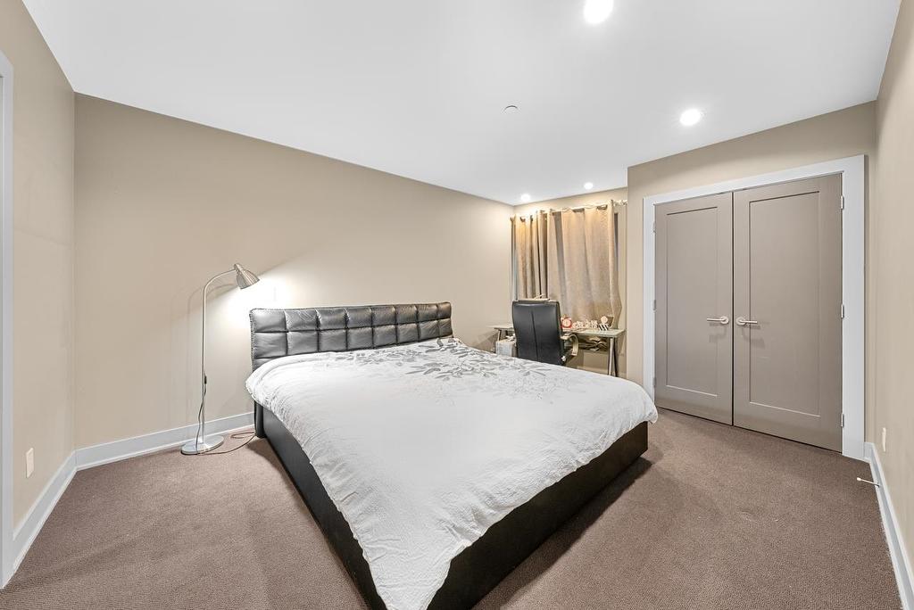 2611 Chelsea Court, West Vancouver, BC