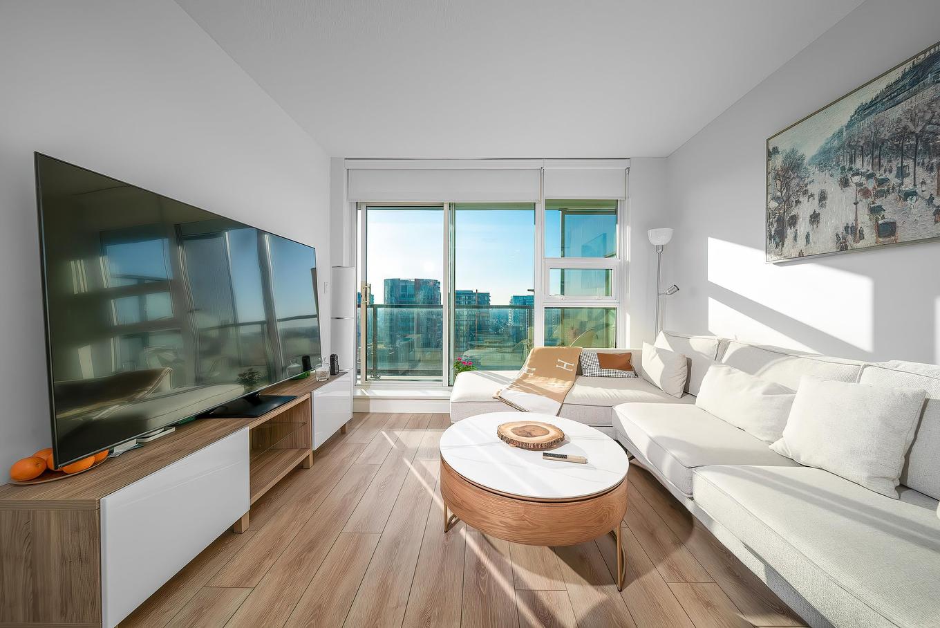 1202-8111 Park Road, Richmond, BC