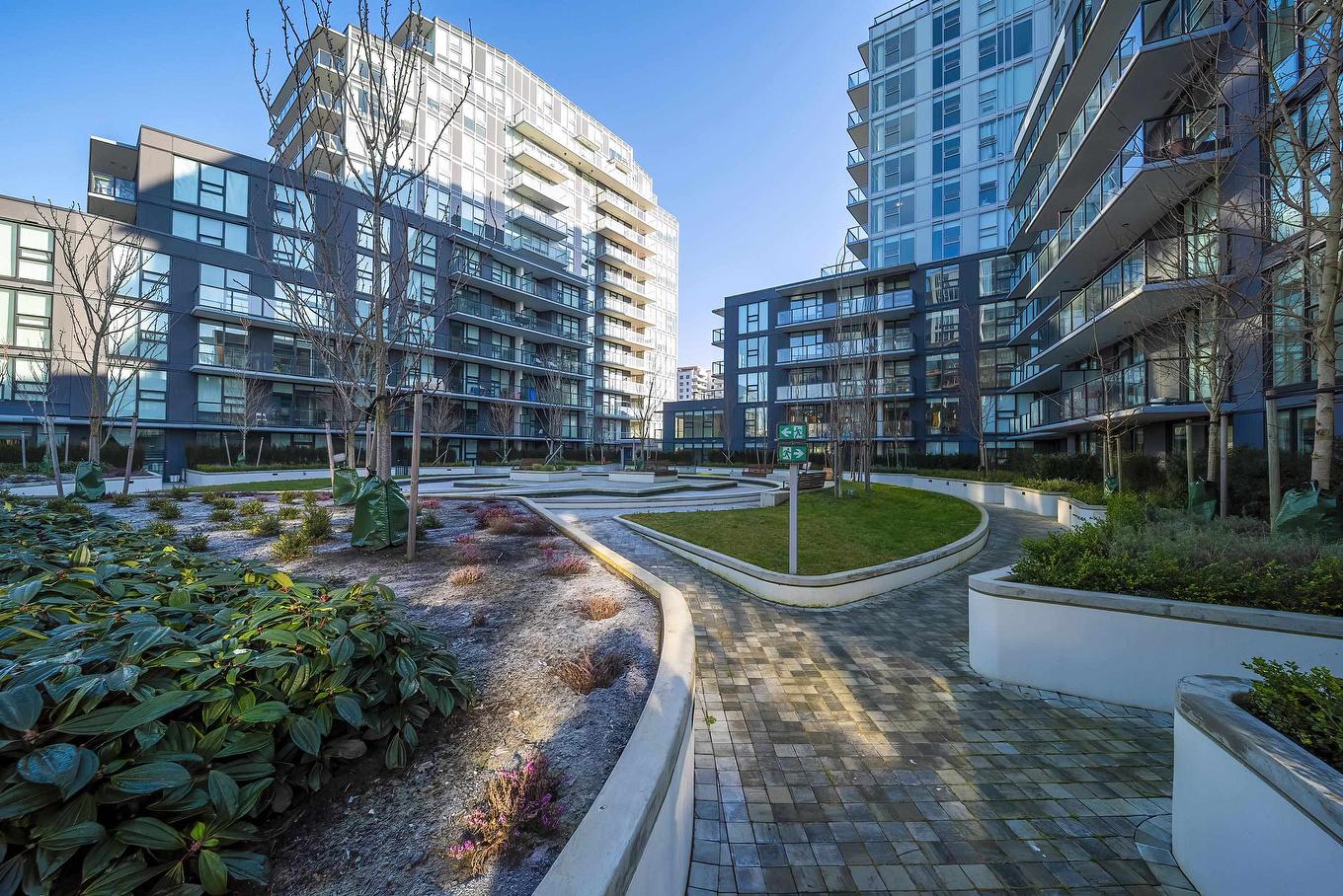 1202-8111 Park Road, Richmond, BC