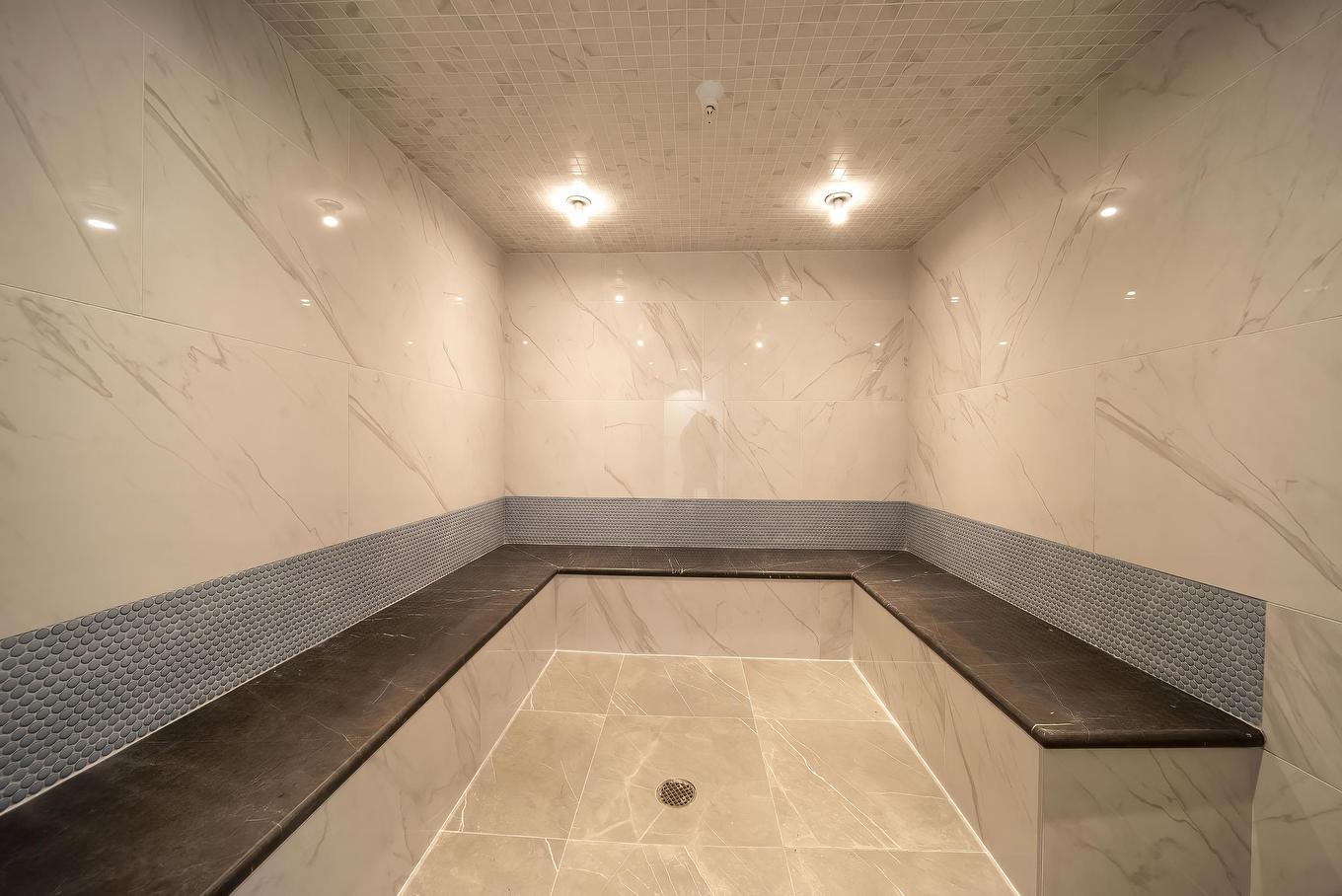 1202-8111 Park Road, Richmond, BC