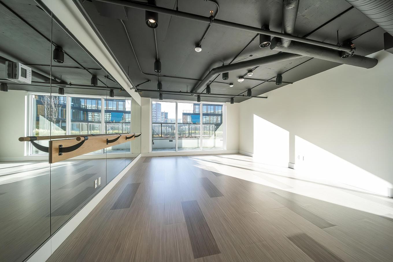 1202-8111 Park Road, Richmond, BC