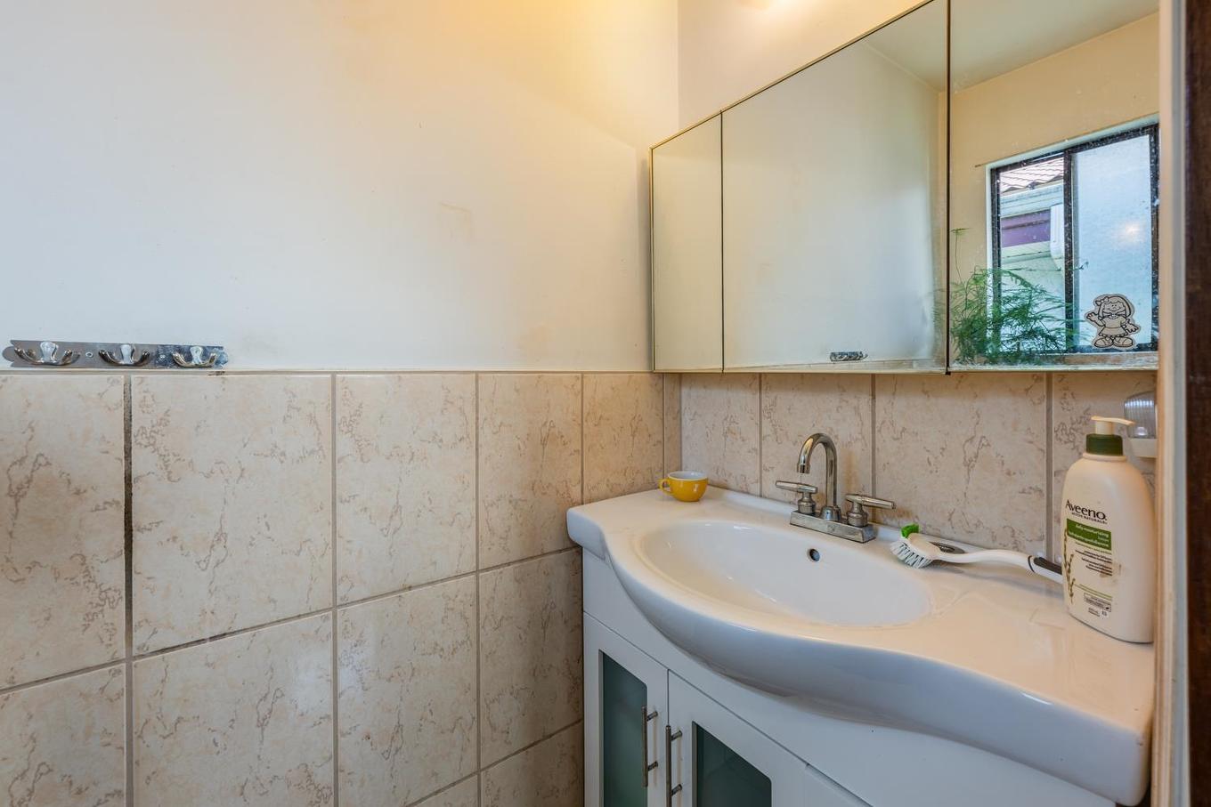 1342 10Th Avenue E, Vancouver, BC