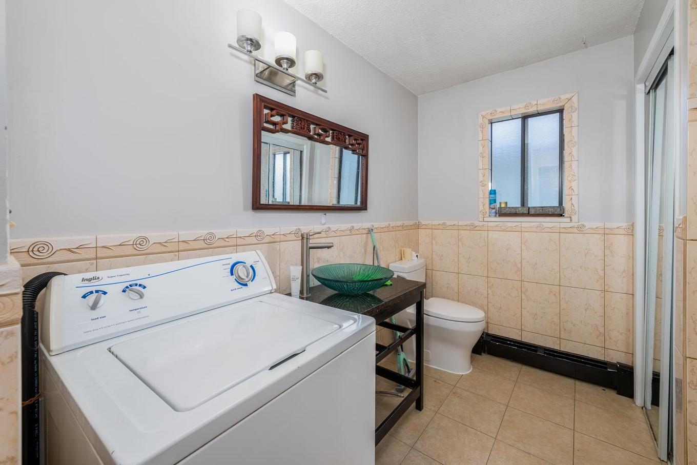 1342 10Th Avenue E, Vancouver, BC