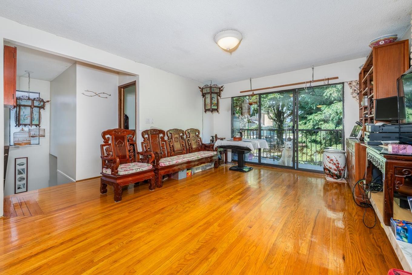 1342 10Th Avenue E, Vancouver, BC