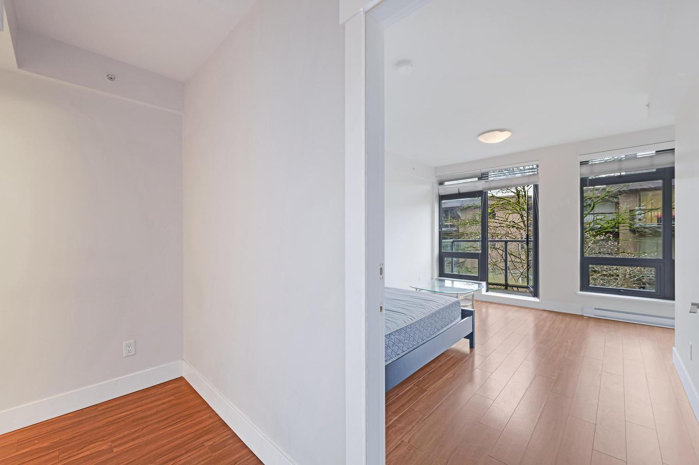 110-258 Sixth Street, New Westminster, BC