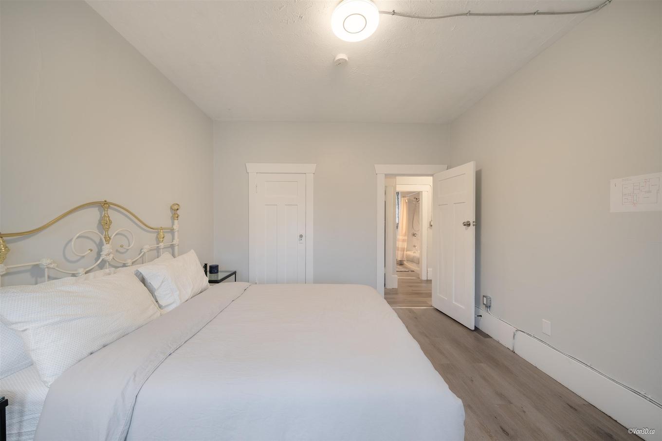 3425 8Th Avenue W, Vancouver, BC