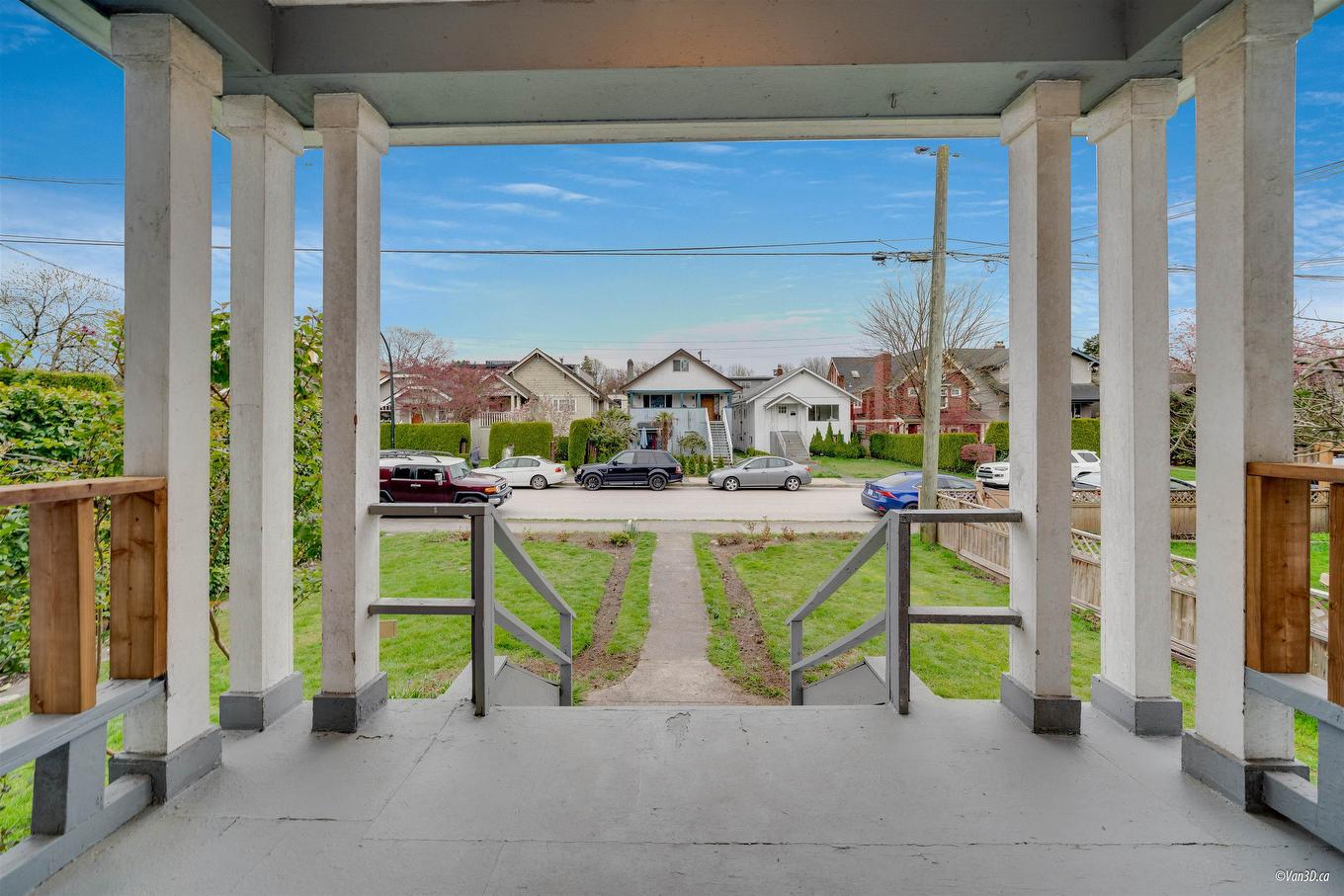 3425 8Th Avenue W, Vancouver, BC