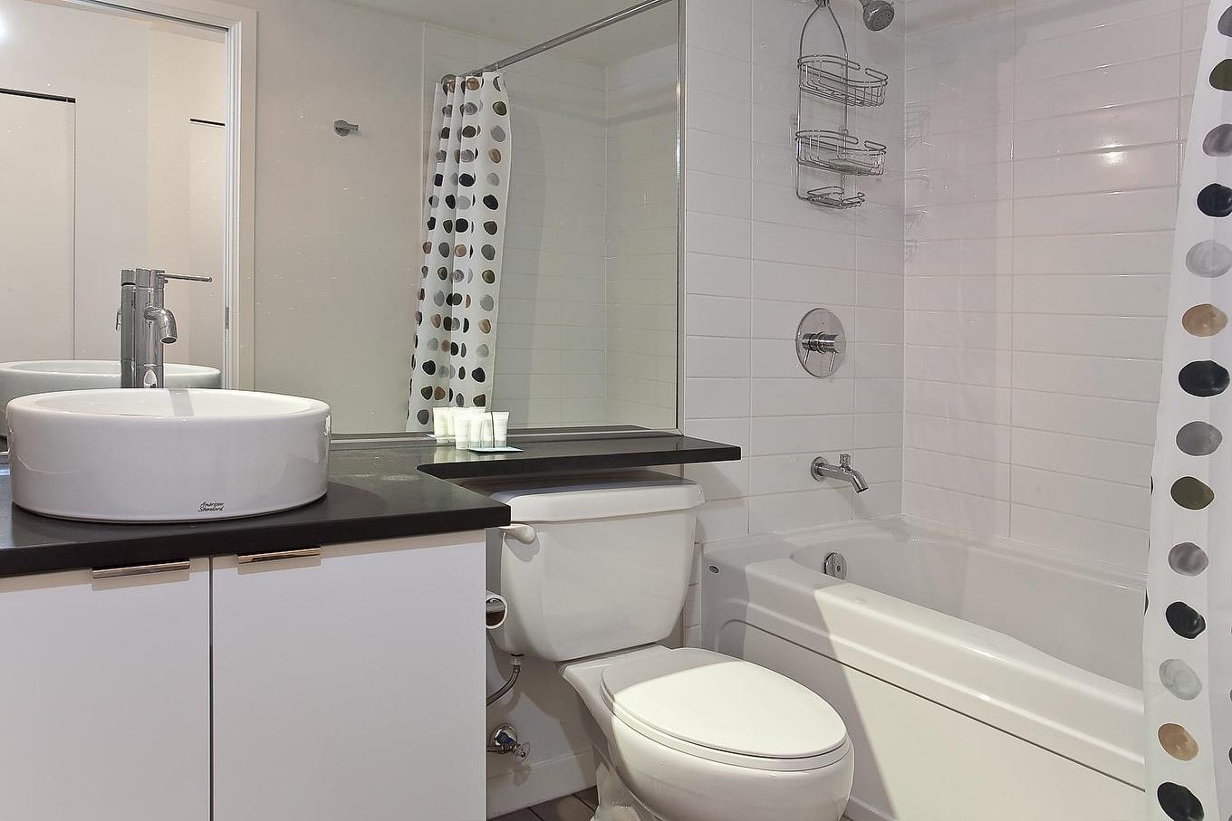 306-233 Robson Street, Vancouver, BC