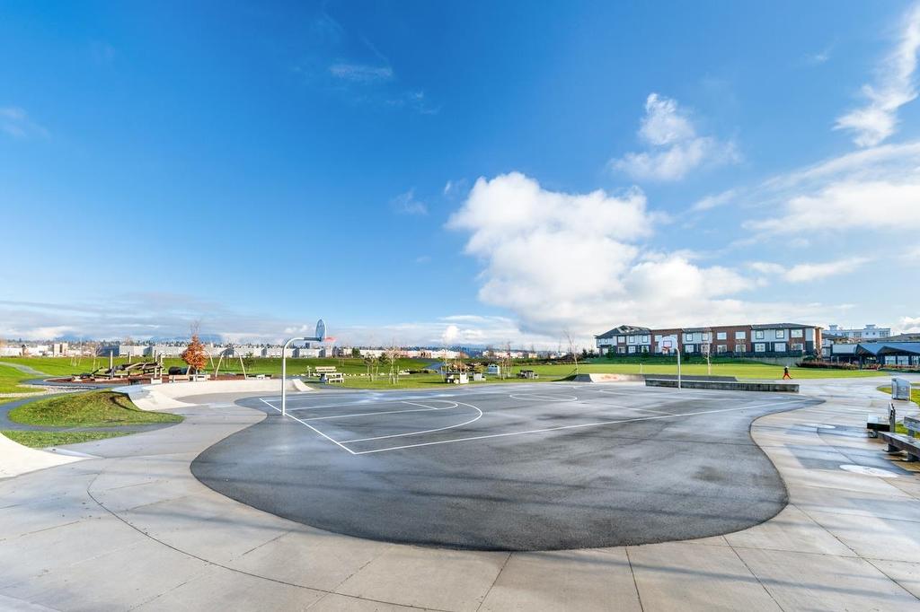 27-10233 River Drive, Richmond, BC