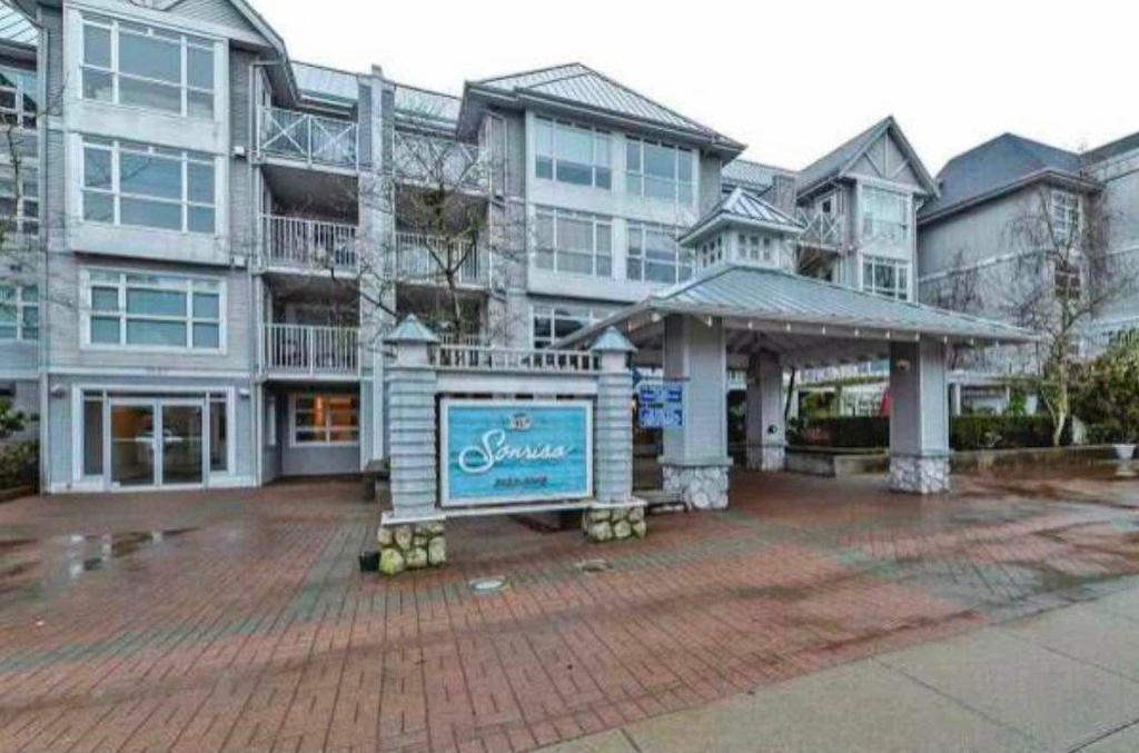 324-3122 St. Johns Street, Port Moody, BC