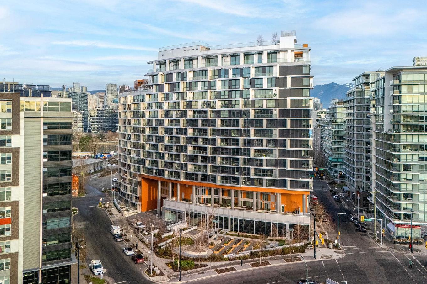 905-1768 Cook Street, Vancouver, BC