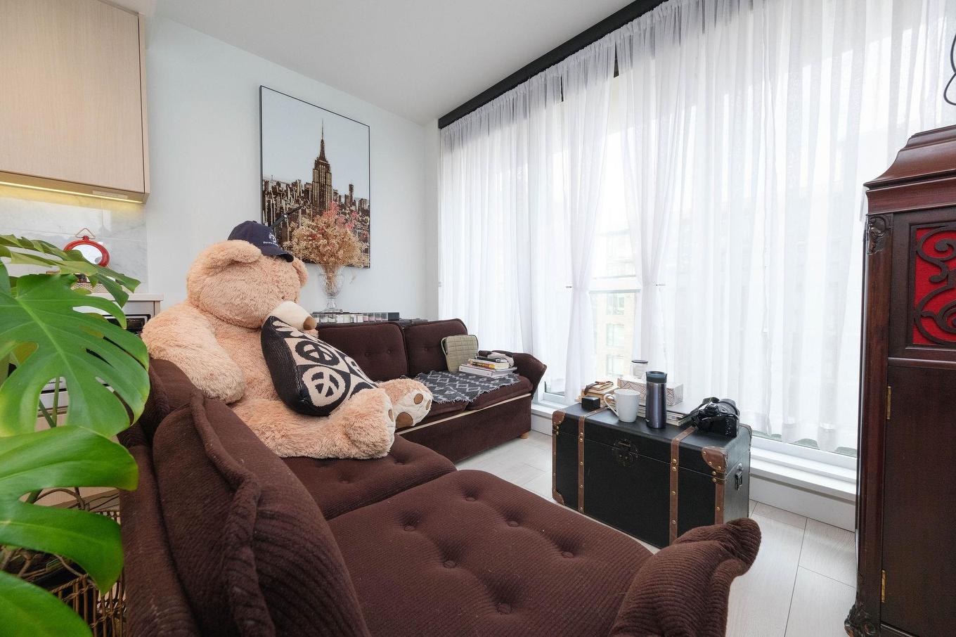 905-1768 Cook Street, Vancouver, BC