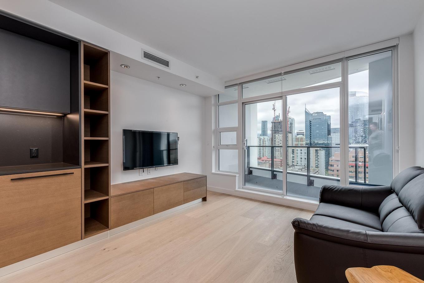 2106-1289 Hornby Street, Vancouver, BC