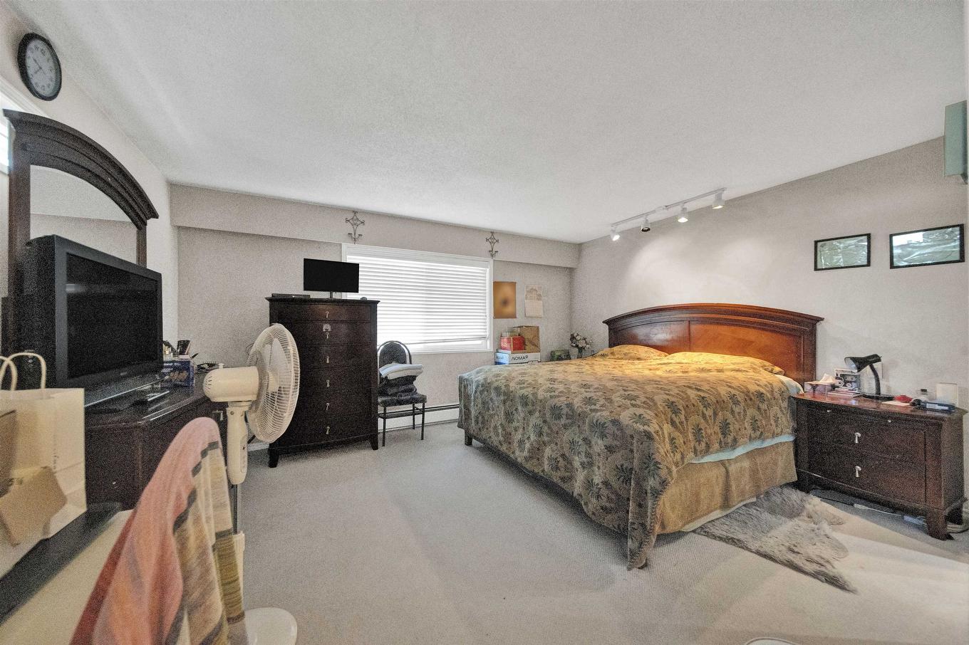 549 57Th Avenue E, Vancouver, BC