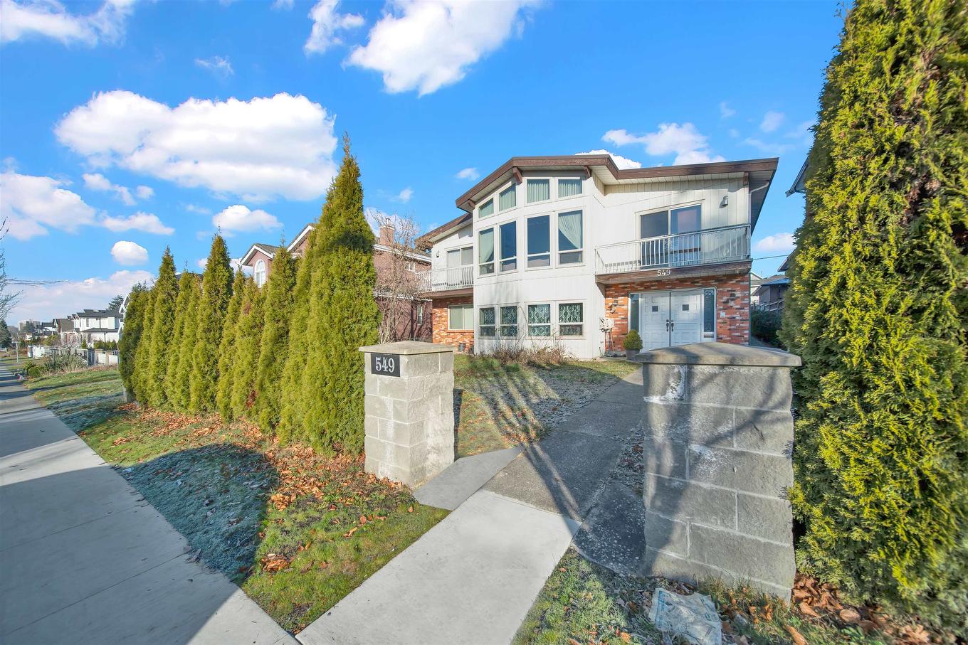 549 57Th Avenue E, Vancouver, BC