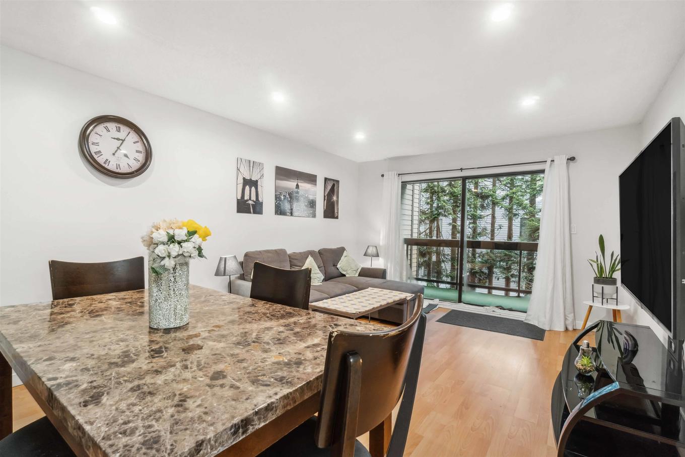 203-6105 Kingsway, Burnaby, BC