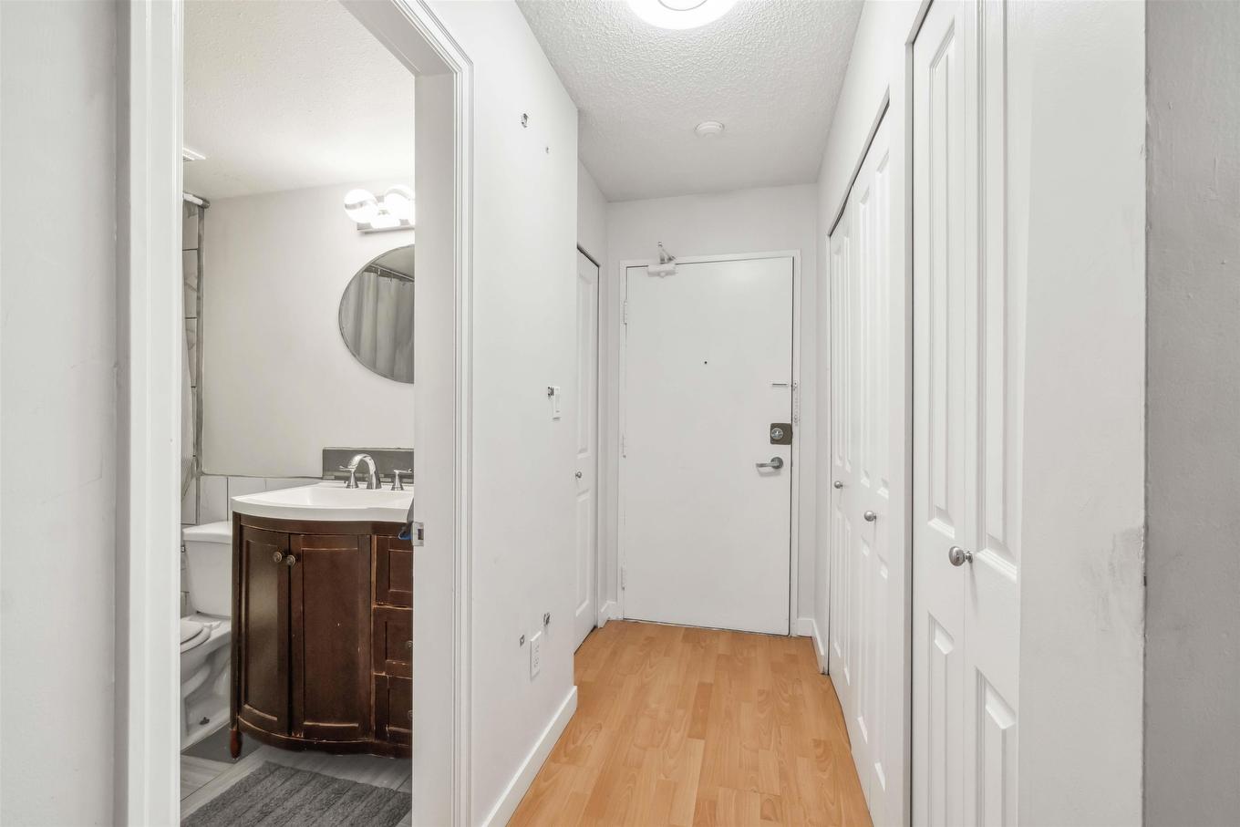 203-6105 Kingsway, Burnaby, BC