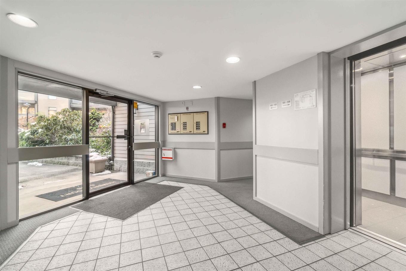 203-6105 Kingsway, Burnaby, BC