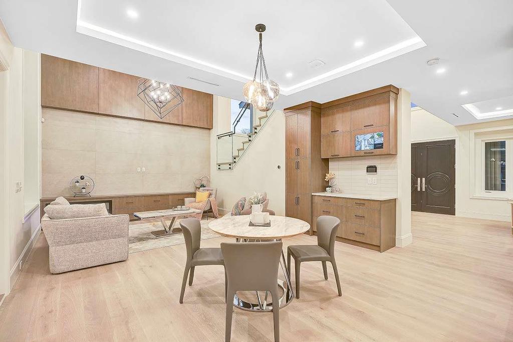 8840 Dorval Road, Richmond, BC