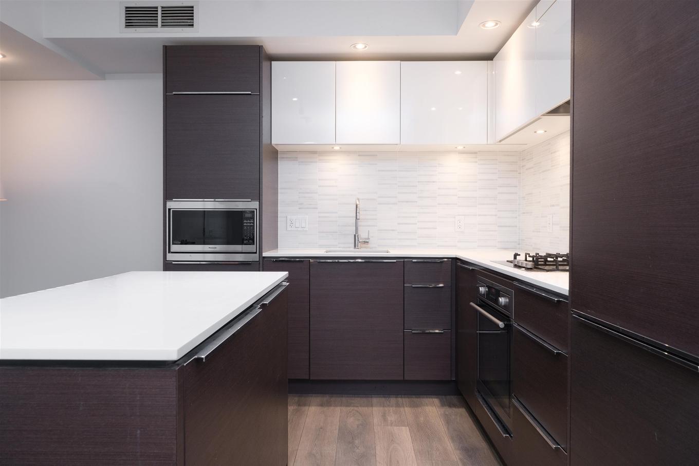 628-5233 Gilbert Road, Richmond, BC