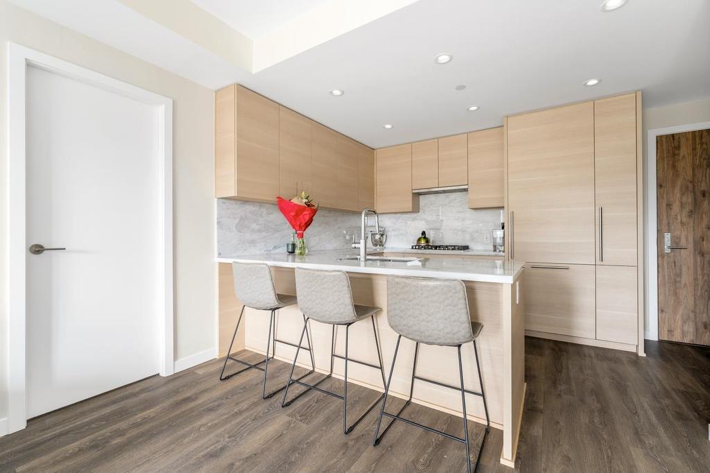 508-308 Morrissey Road, Port Moody, BC