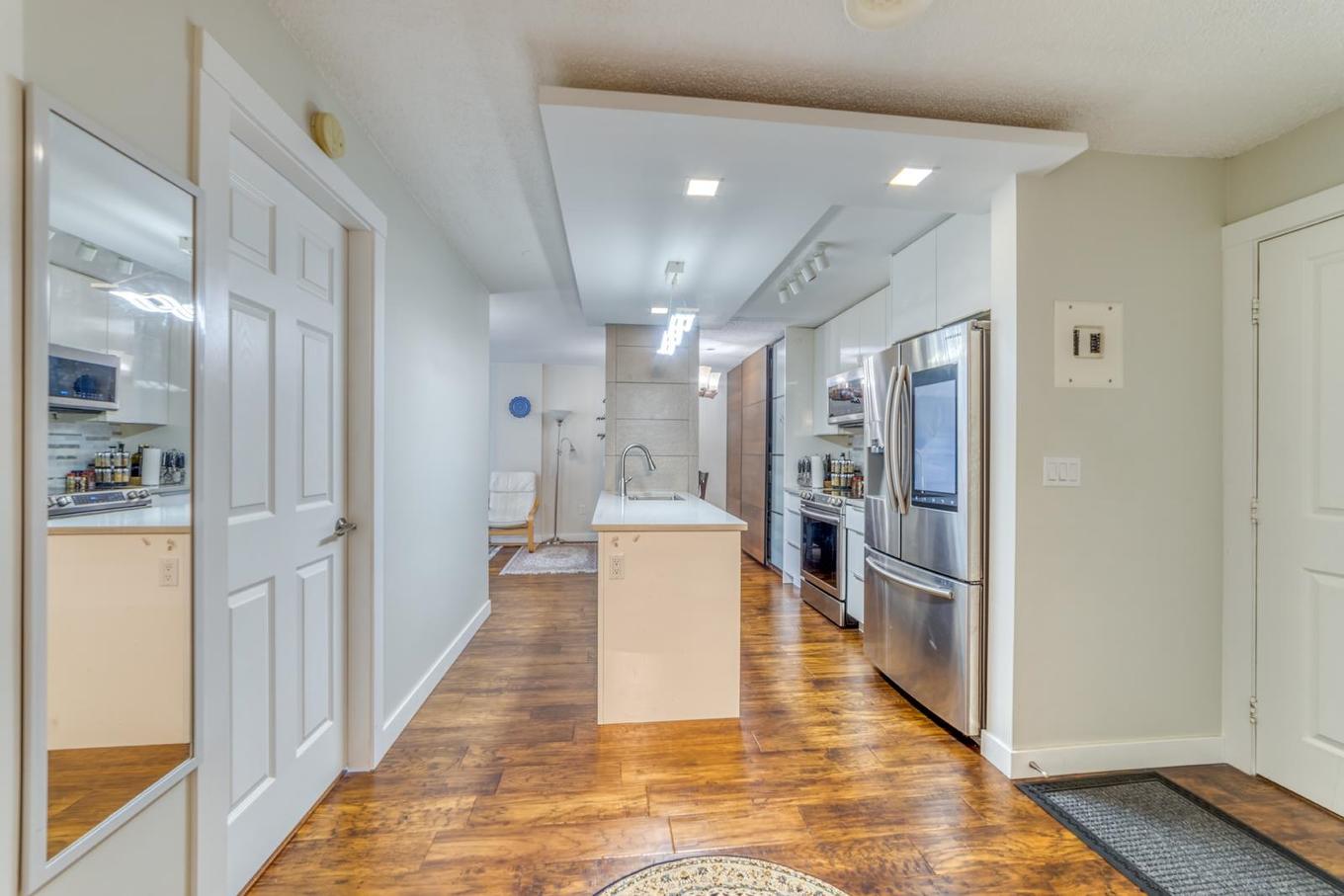 1205-2004 Fullerton Avenue, North Vancouver, BC