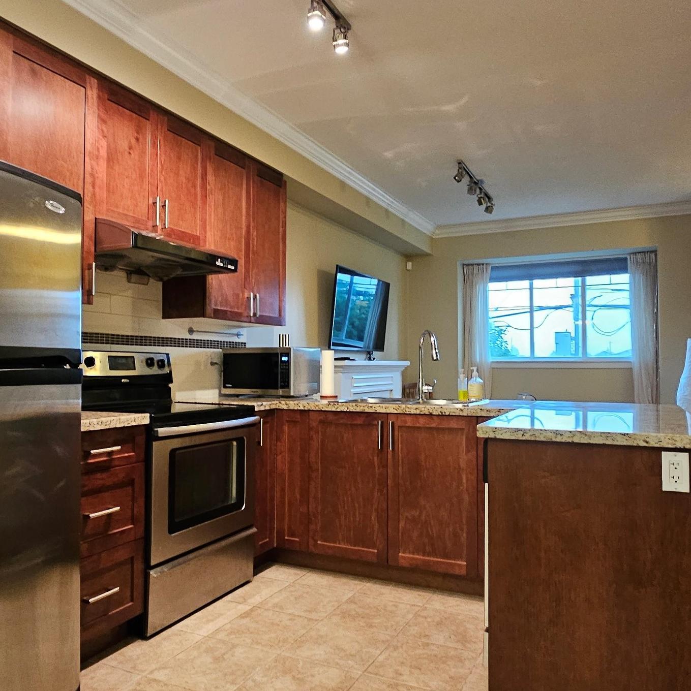 4-9700 No. 3 Road, Richmond, BC