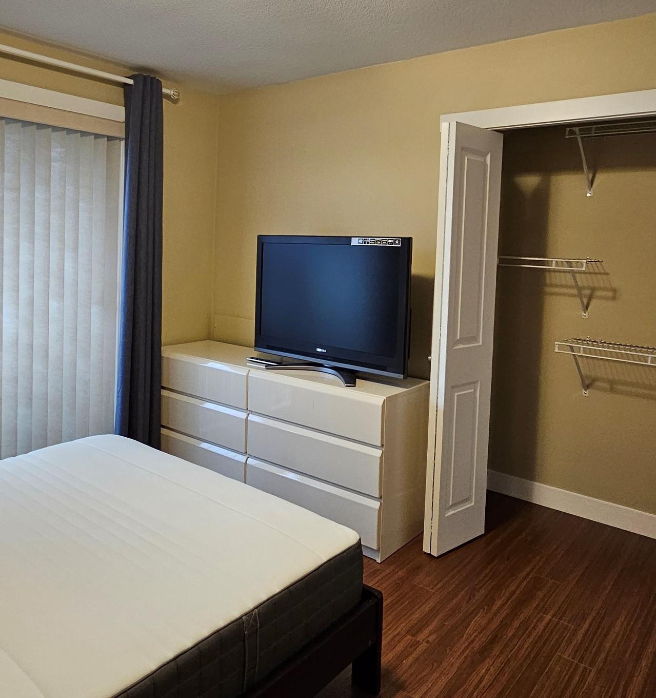 4-9700 No. 3 Road, Richmond, BC