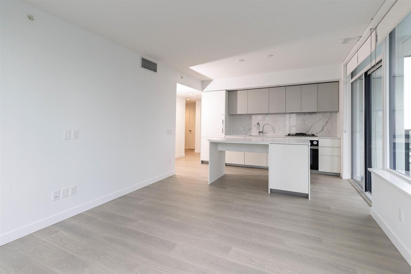 1009-6537 Telford Avenue, Burnaby, BC