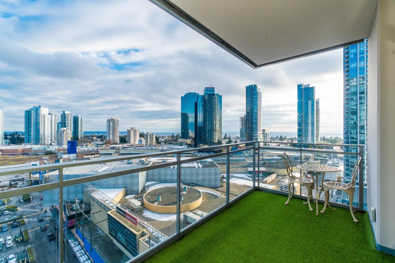 1909-4688 Kingsway, Burnaby, BC