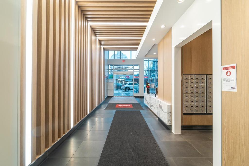 1909-4688 Kingsway, Burnaby, BC