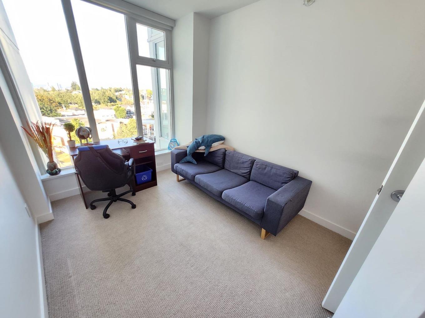 809-4638 Gladstone Street, Vancouver, BC