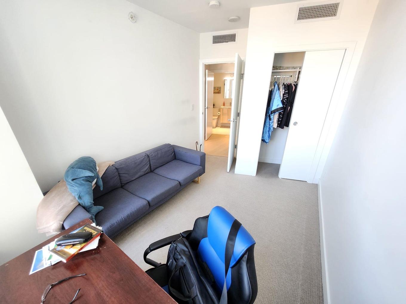 809-4638 Gladstone Street, Vancouver, BC