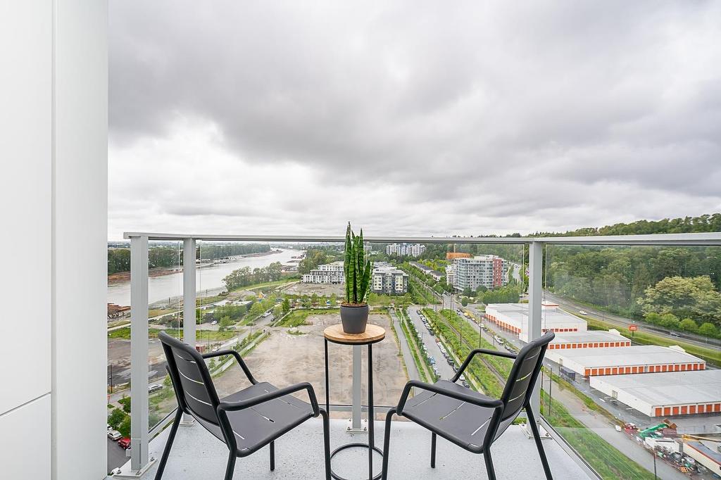 1702-3430 Kent Avenue E, Vancouver, BC