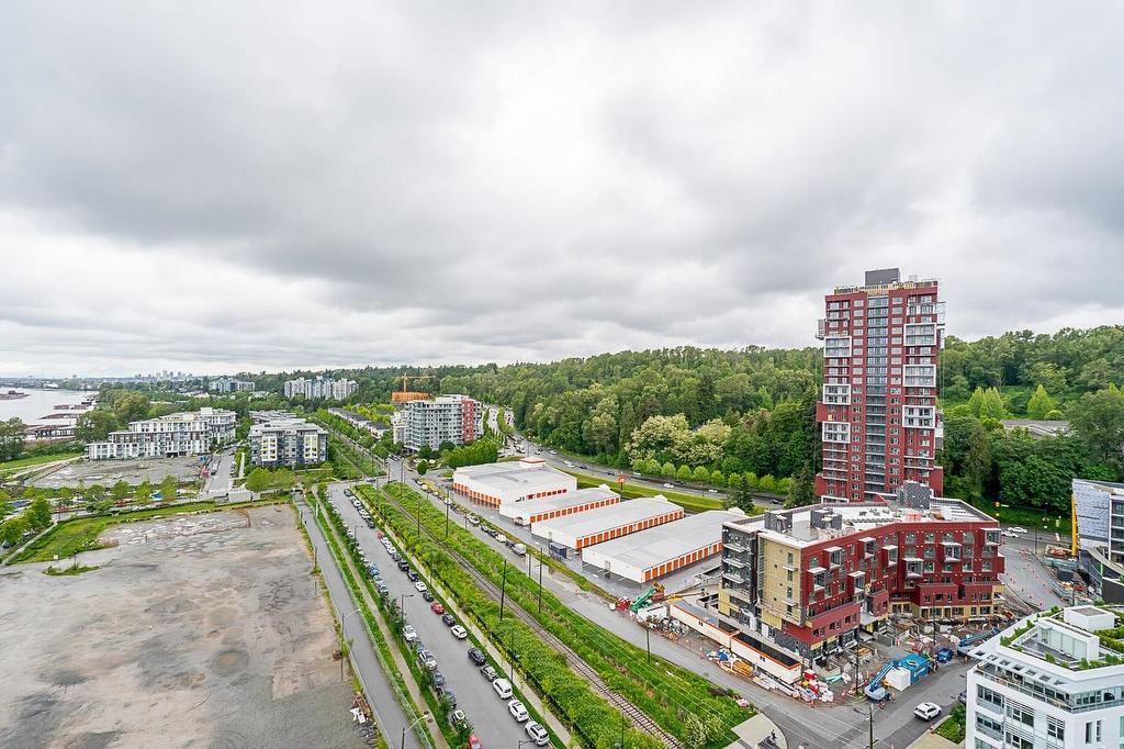 1702-3430 Kent Avenue E, Vancouver, BC