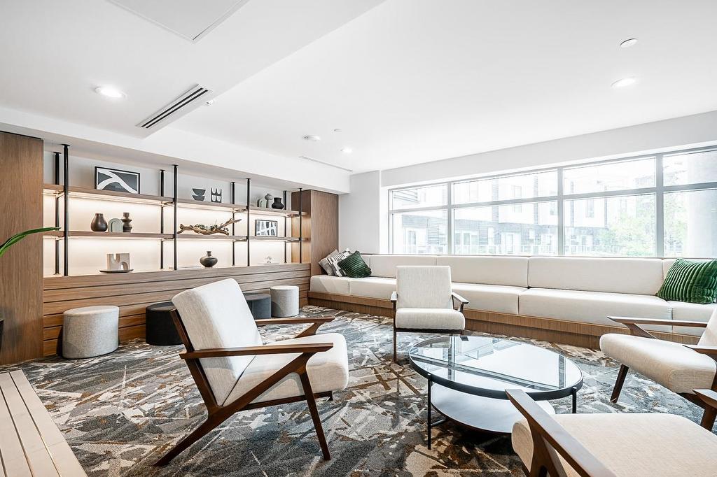 1702-3430 Kent Avenue E, Vancouver, BC