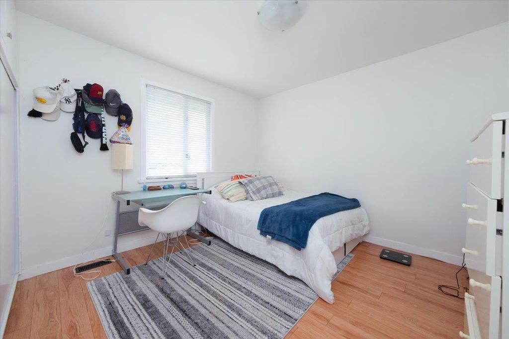 3001 Paisley Road, North Vancouver, BC