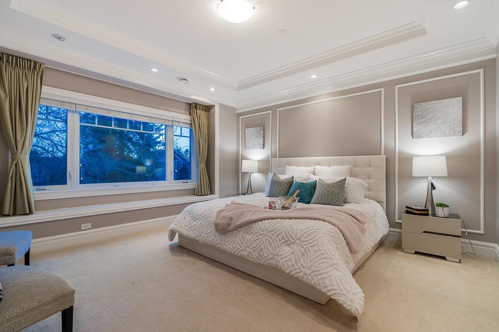 3741 37Th Avenue W, Vancouver, BC