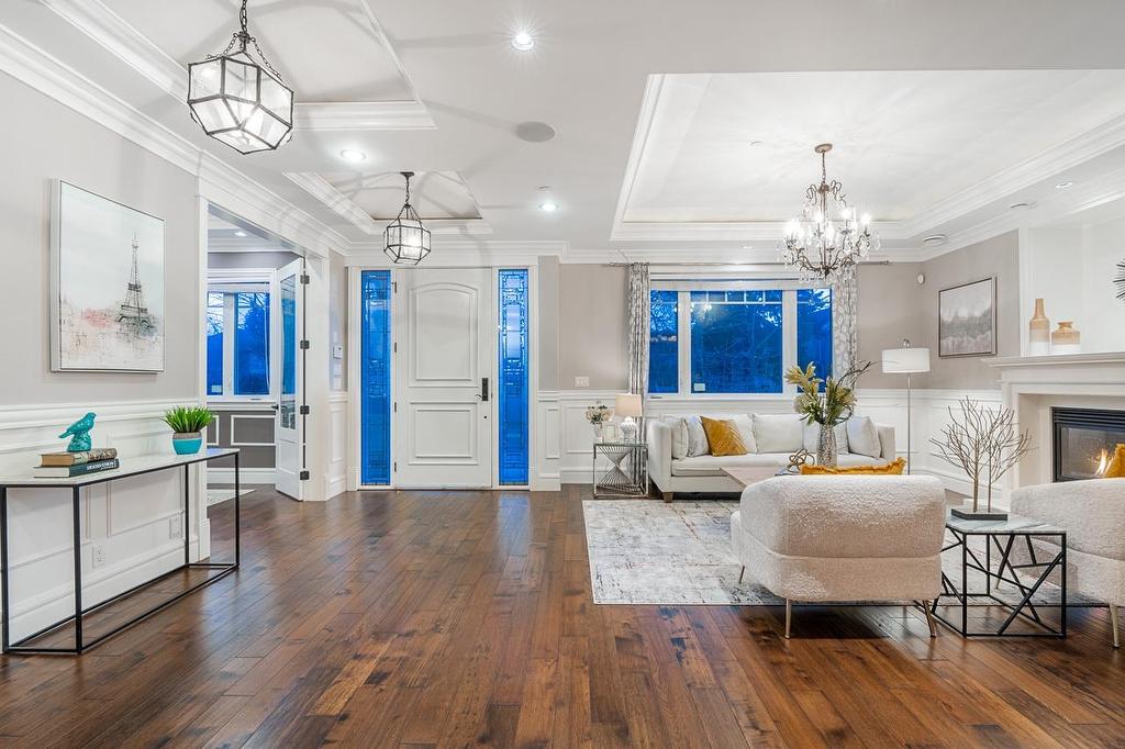 3741 37Th Avenue W, Vancouver, BC