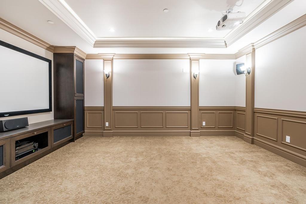 3741 37Th Avenue W, Vancouver, BC