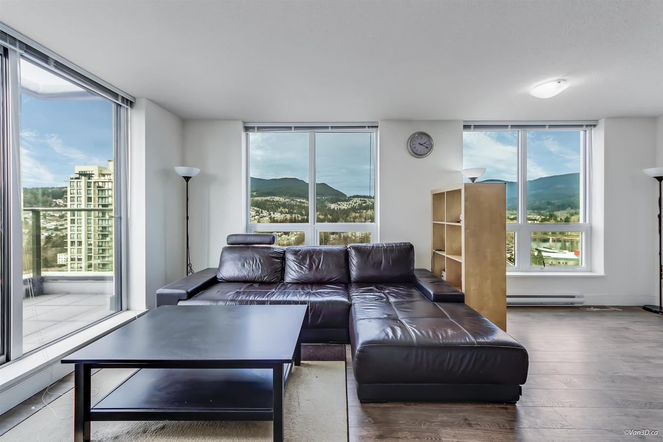 2208-3007 Glen Drive, Coquitlam, BC