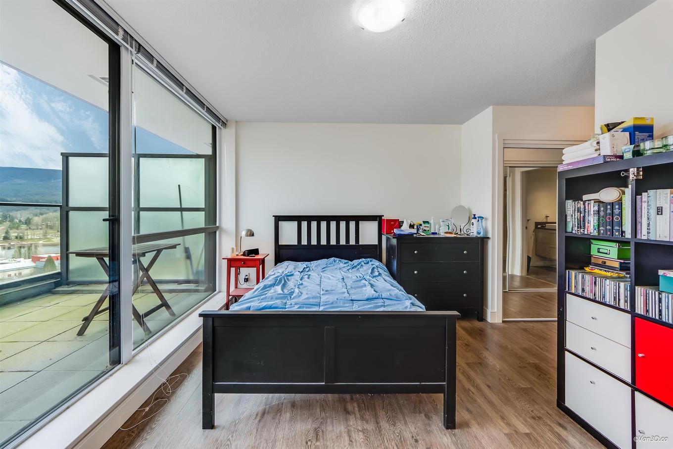 2208-3007 Glen Drive, Coquitlam, BC