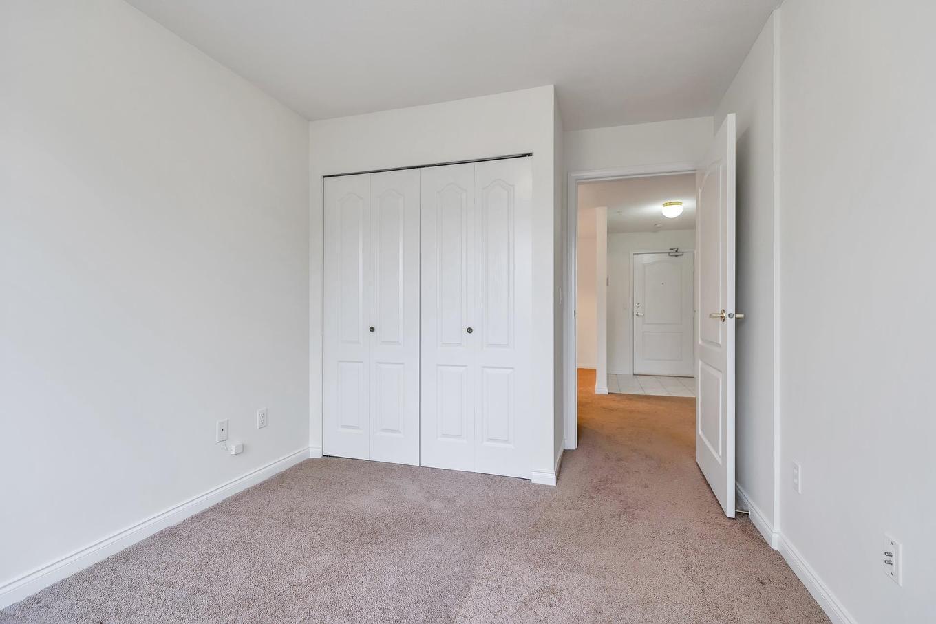 210-9260 No.2 Road, Richmond, BC