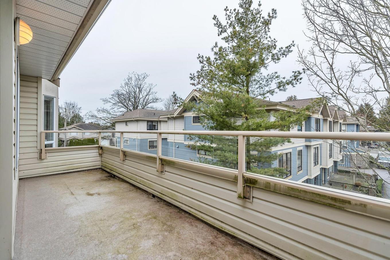 210-9260 No.2 Road, Richmond, BC