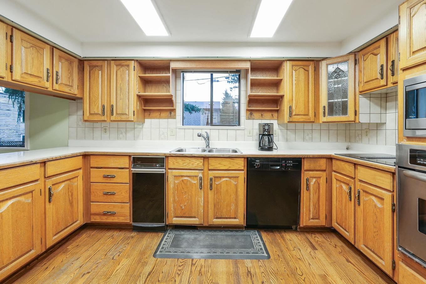 1091 Richelieu Avenue, Vancouver, BC