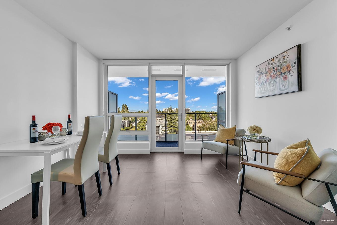 522-6328 No. 3 Road, Richmond, BC