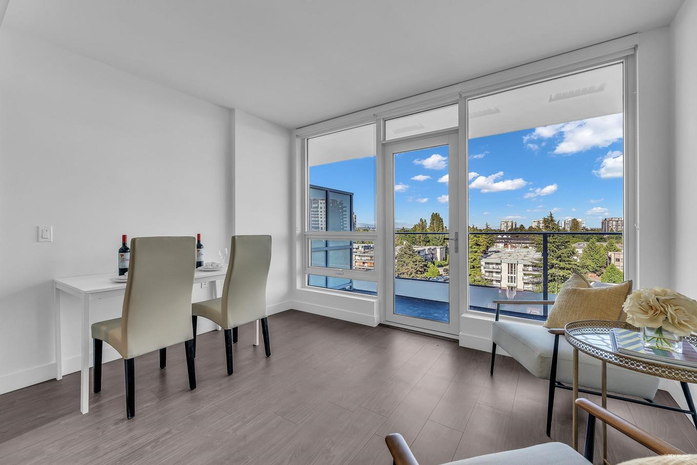 522-6328 No. 3 Road, Richmond, BC