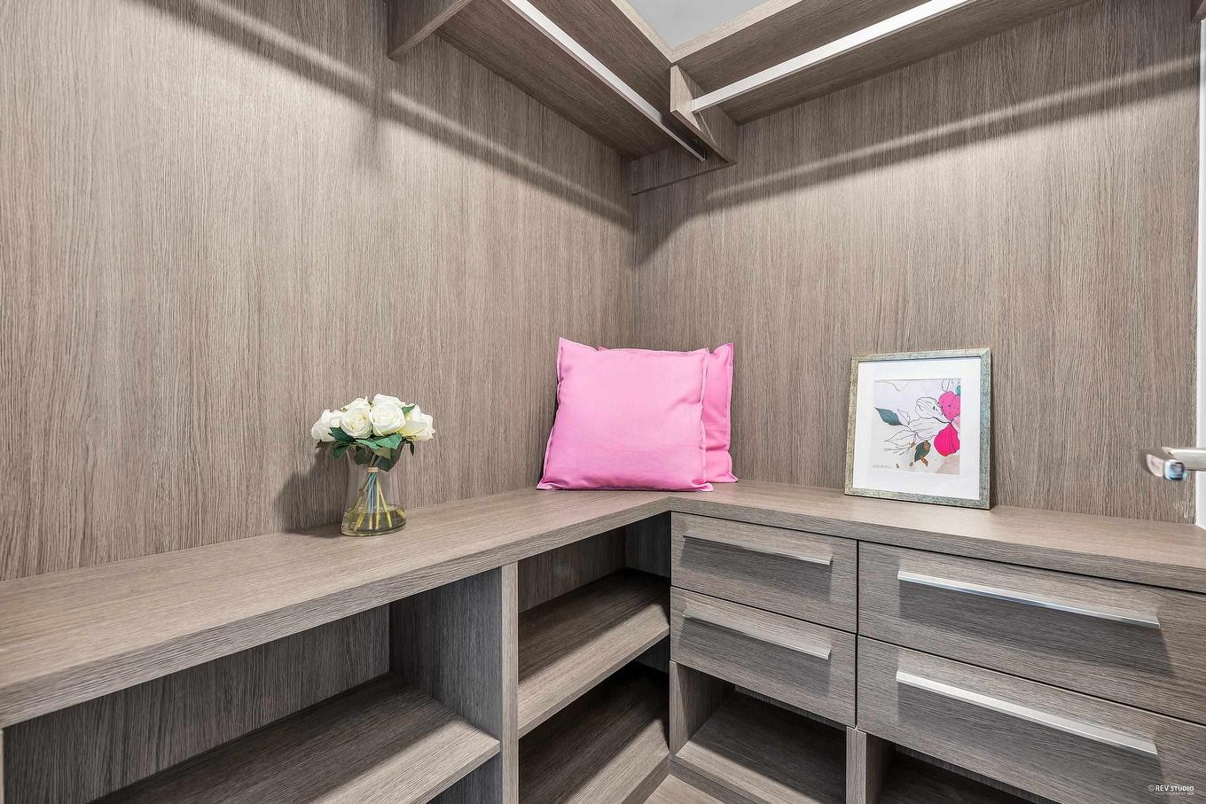 522-6328 No. 3 Road, Richmond, BC