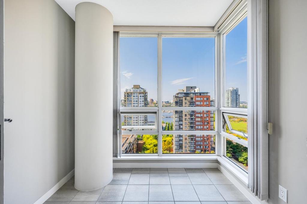 1901-1201 Marinaside Crescent, Vancouver, BC